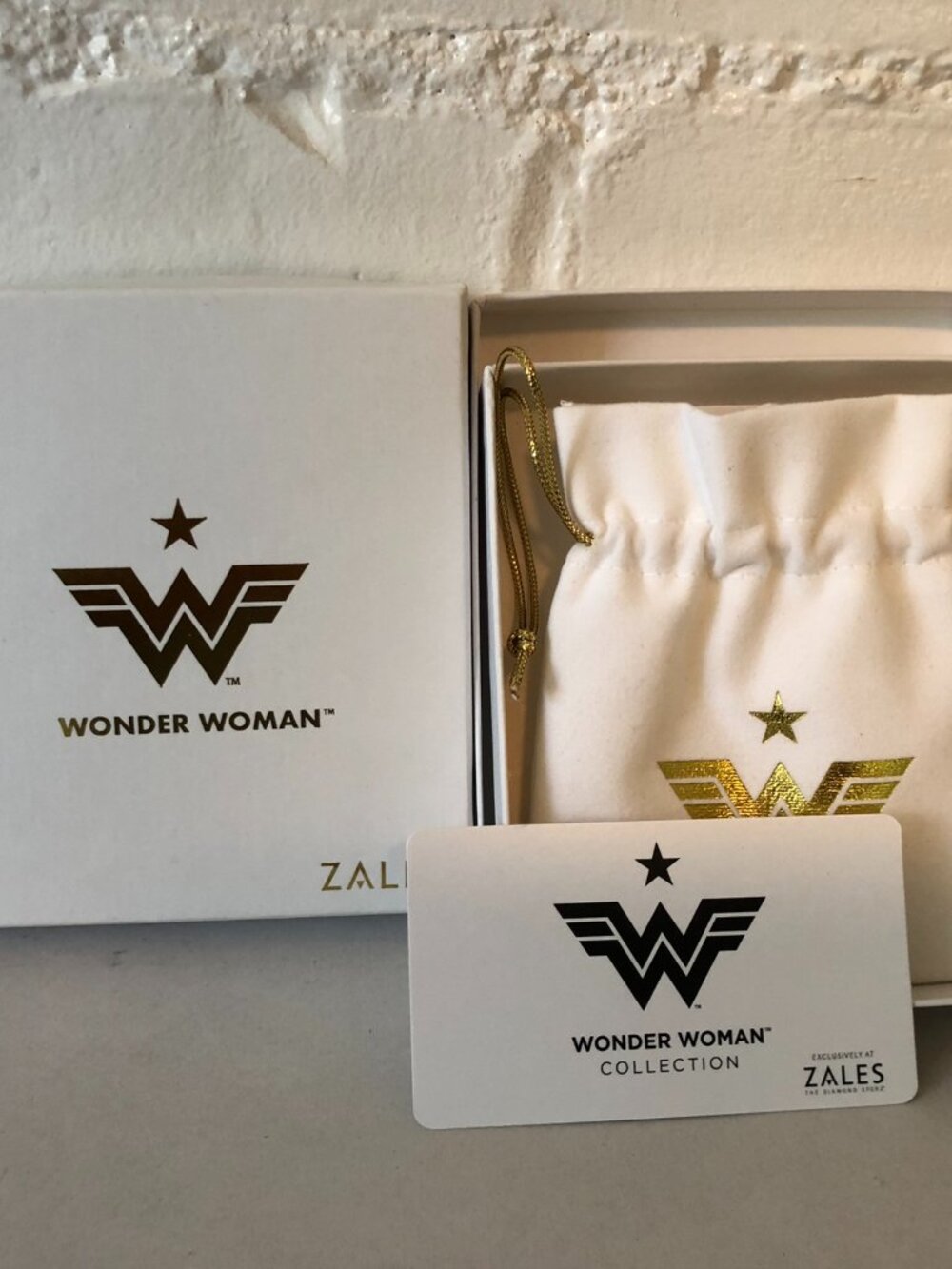 Zales Wonder Woman Jewelry Box Empty Lot of 2